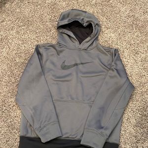 Boys nike hooded sweatshirt